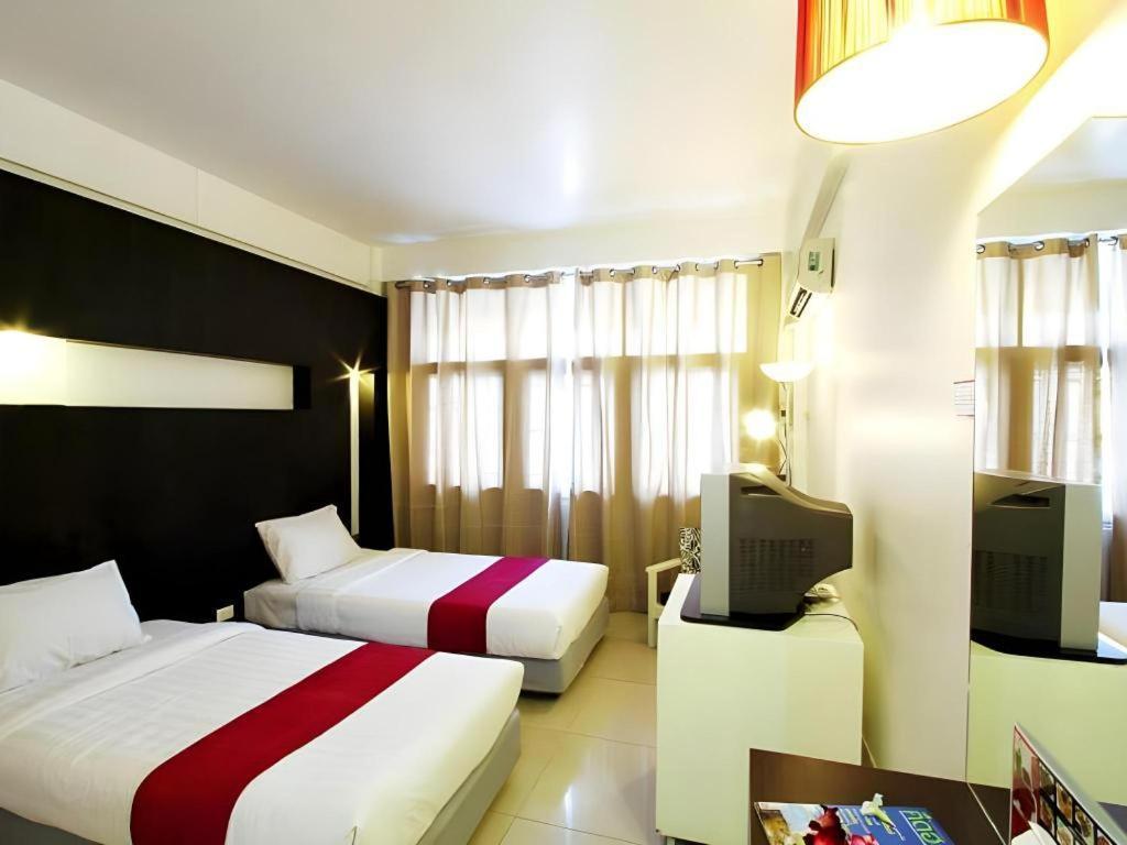 The Ratchathani Hotel Ubon Ratchathani Exterior photo
