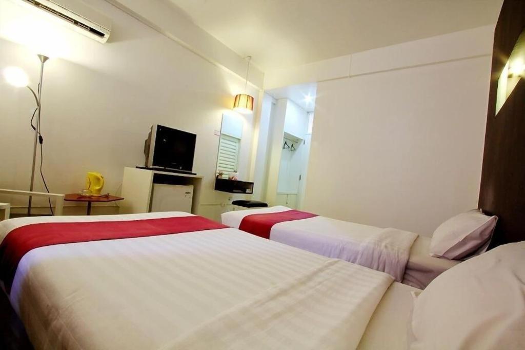 The Ratchathani Hotel Ubon Ratchathani Exterior photo